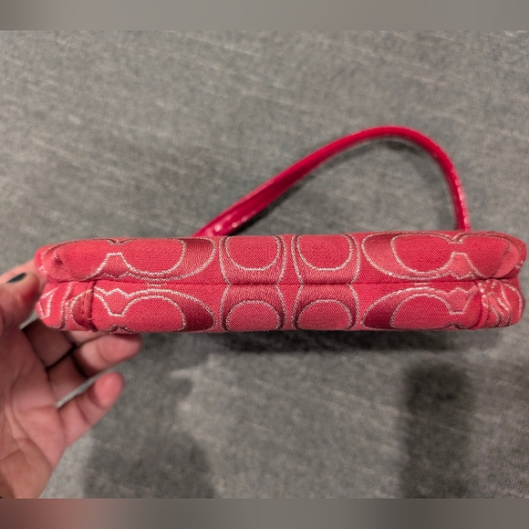 Coach Poppy Wristlet/Clutch, 8x5x1", Red/Pink/Silver EUC - Picture 5 of 13
